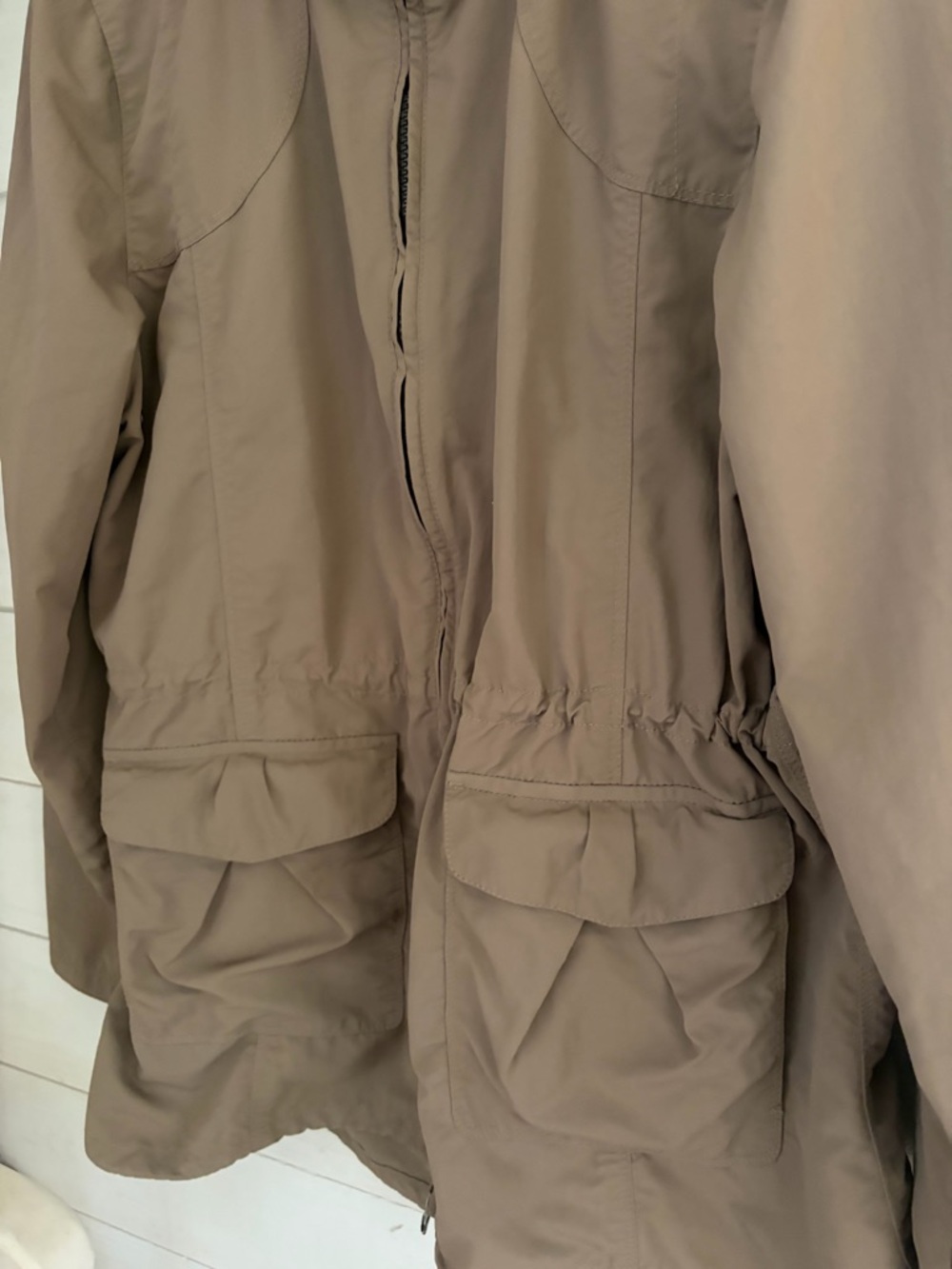 Eddie Bauer Travex khaki utility travel lightweight jacket pockets EXCELLENT - Picture 3 of 11